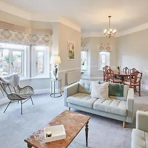 Apartment Host & - The Old Post Office, Saltburn-by-the-Sea